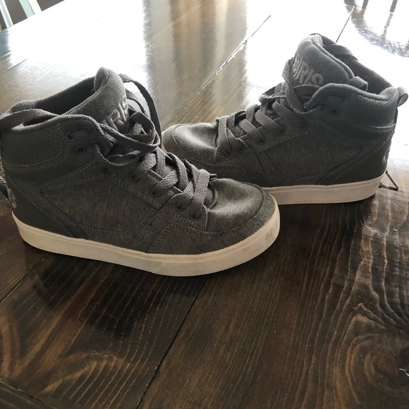 Osiris hi-tops - Picture 1 of 3